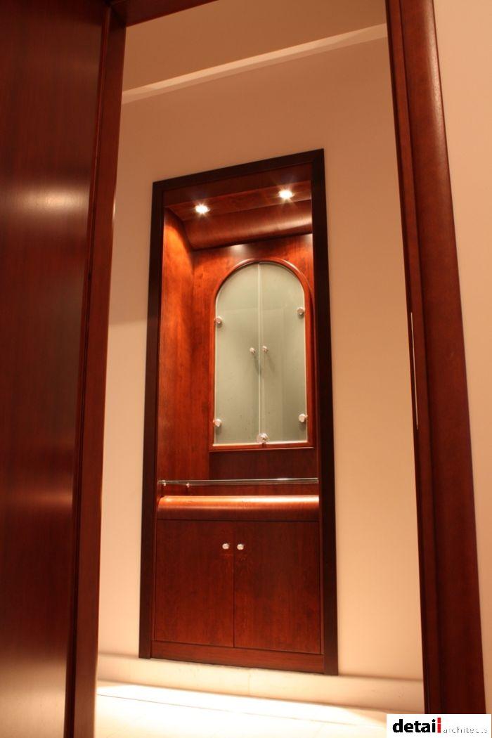 Combination of materials with attention to detail (detail) use of special construction - Συνδυασμός υλικών με έμφαση στη λεπτομέρεια (detail) ειδικών κατασκευών χρήσης